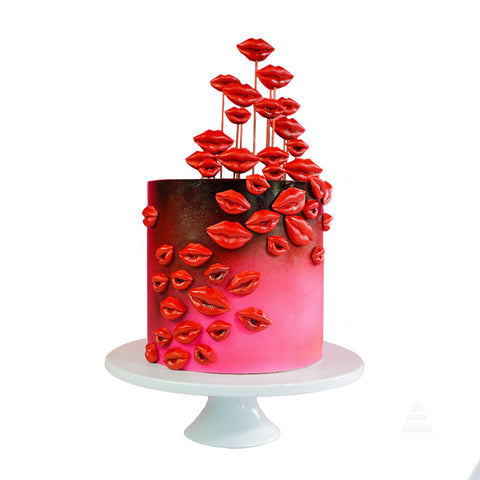 Valentine's Kisses Cake - Pastel de Besos de San Valentín