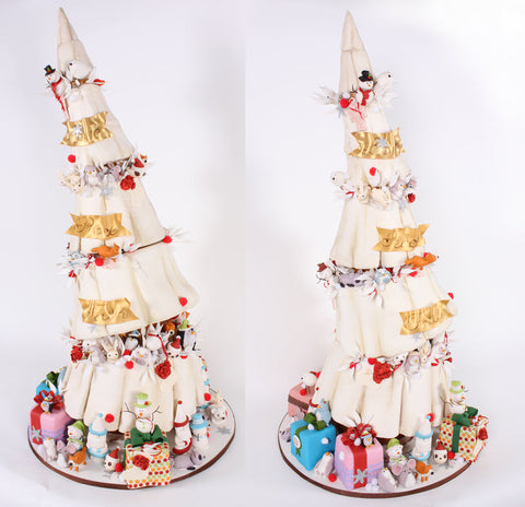 Christmas is coming to Sacher Cake Shop!
