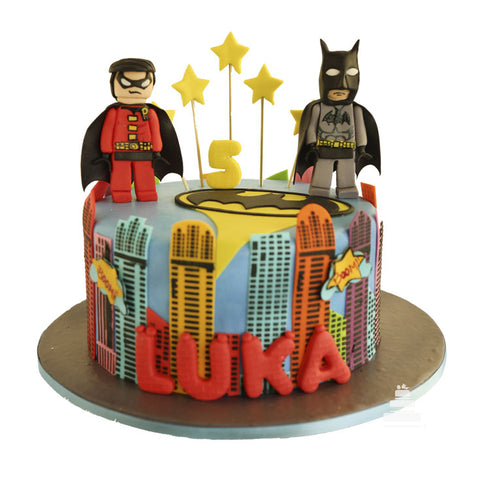 Pastel decorado con Lego Batman & Robin