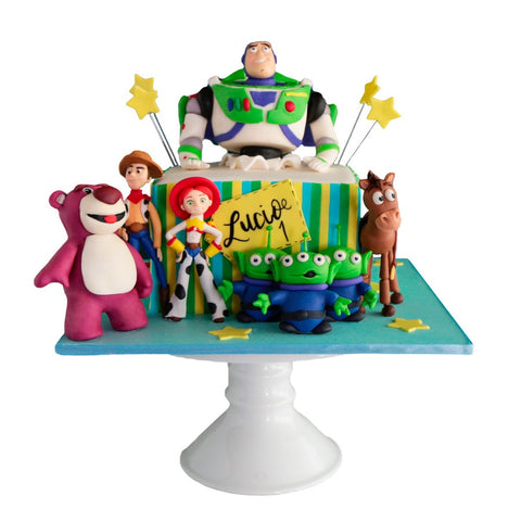 Pastel de Toy Story con Buzz en Fondant