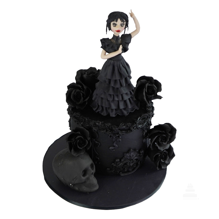 Pastel de Merlina Addams Decorado con Rosas Negras | Wensday Roses