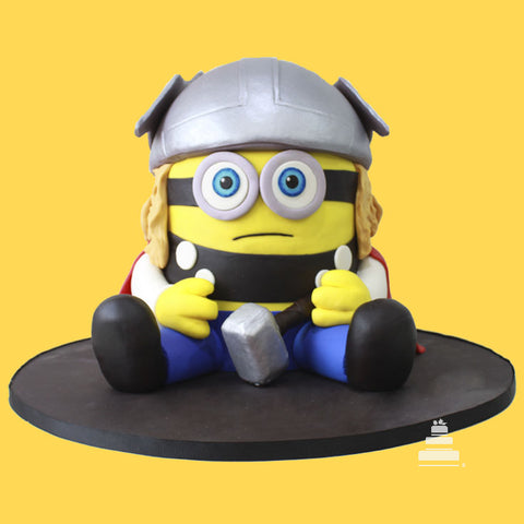 Minion Thor, pastel decorado en fondant 3D