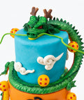 Un pastel personalizado inspirado en Dragon Ball, diseñado para fans de Goku, Shenlong y las Esferas del Dragón.