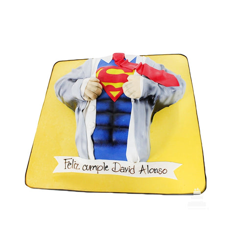 Pastel decorado de Superman en fondant