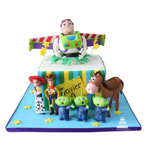 Pastel decorado de Toy Story con Buzz Lightyear