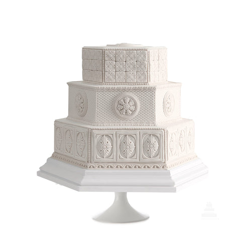 Love in Rome, pastel con detalles blancos de fondant