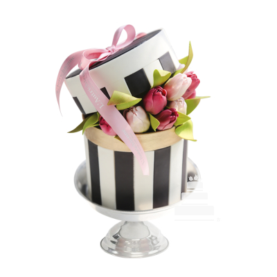 Tulip Box, hermoso pastel floral para regalar a mujer