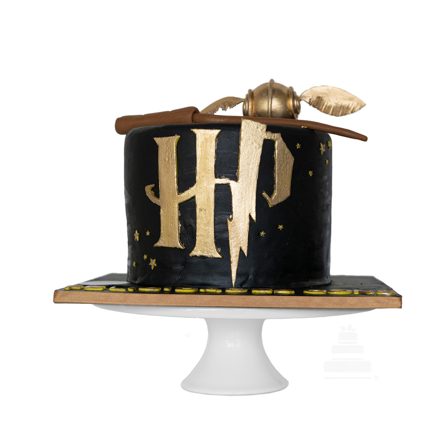 Pastel para cumpleaños decorado en fondant de Harry potter golden cake