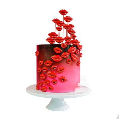 Pastel de Besos de San Valentín - Valentine's Kisses Cake