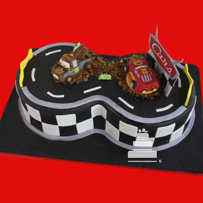 Cars track, pastel decorado con pista de Cars, coches con forma de 8