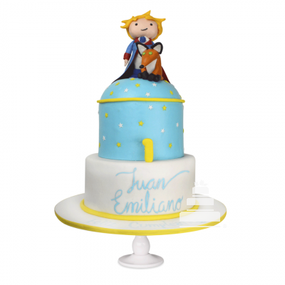 pastel decorado de dos pisos con la figura del Principito y el Zorro hechos en azúcar y cubierto en suave fondant