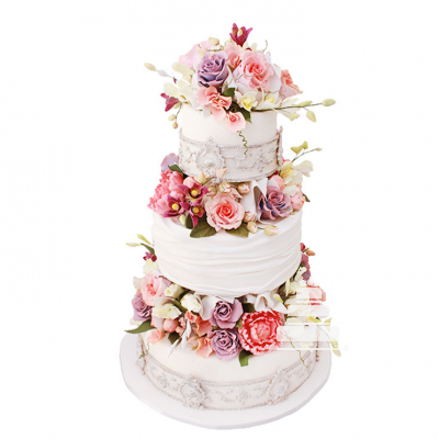 Pastel de boda impresionante con arreglos de flores de azúcar, Spring Drapped