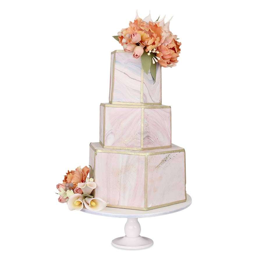 Coral & Marble, pastel de boda de pisos hexagonales